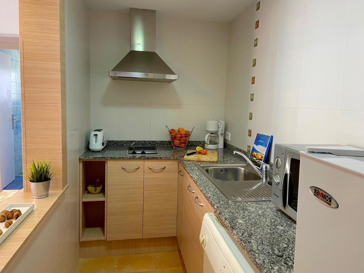 Apartamentos Aquarium. 150 Metros Playa. โรเซส ภายนอก รูปภาพ