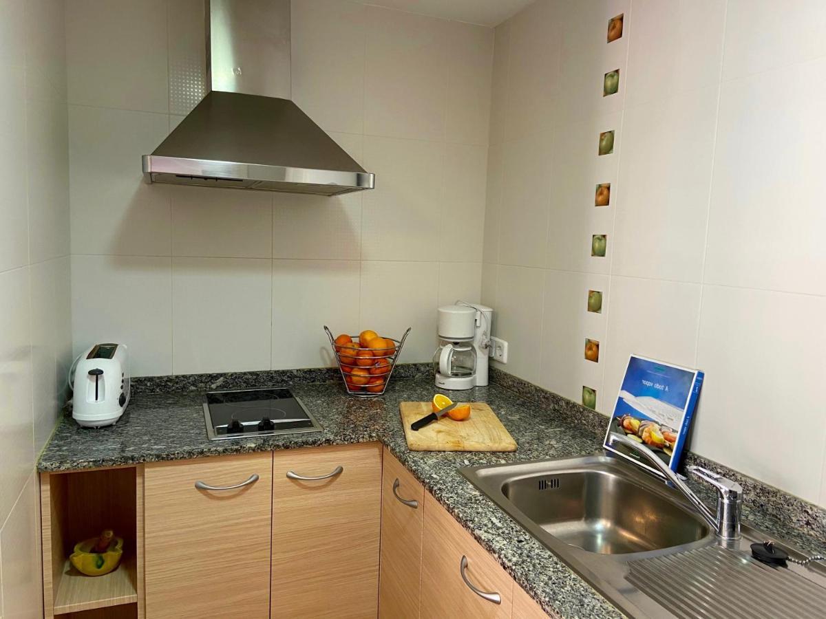 Apartamentos Aquarium. 150 Metros Playa. โรเซส ภายนอก รูปภาพ