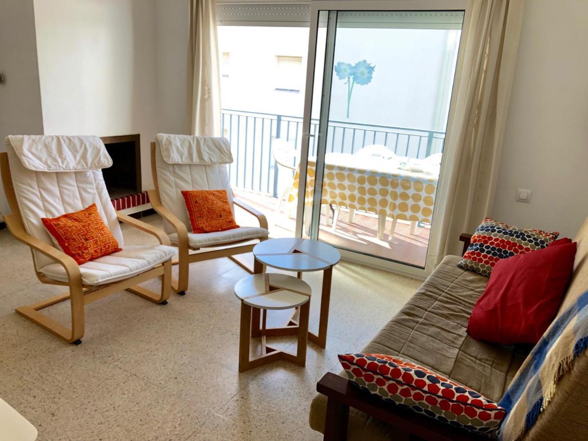 Apartamentos Aquarium. 150 Metros Playa. โรเซส ภายนอก รูปภาพ